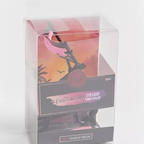 Urban Outfitters Eyelash Comb Curler - Picture 3 of 4